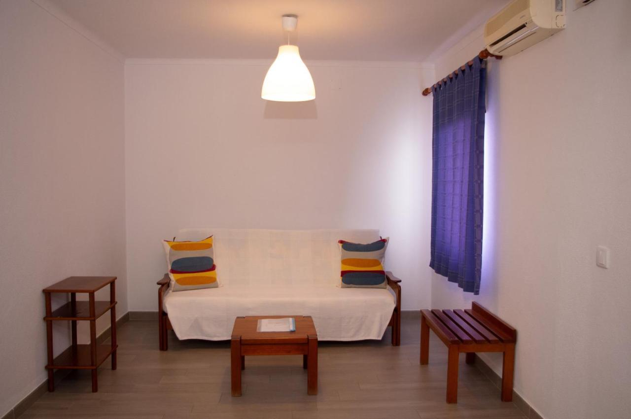 Apartamentos Monte Da Rosa ヴィラ・ノヴァ・デ・ミルフォンテス エクステリア 写真